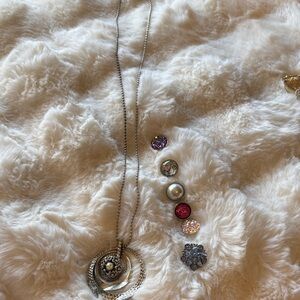 Elegant Silver Tone Pendant Necklace with Interchangeable Centers